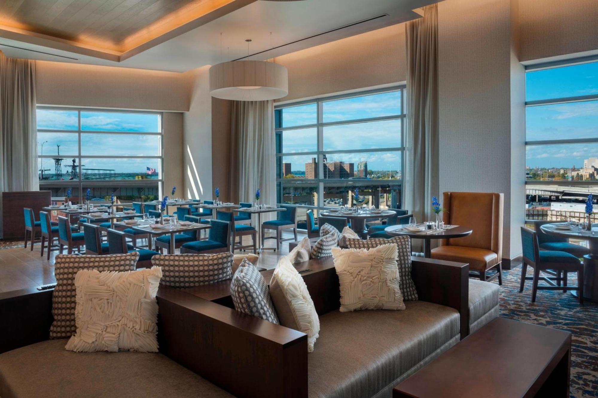 Buffalo Marriott At Lecom Harborcenter Экстерьер фото